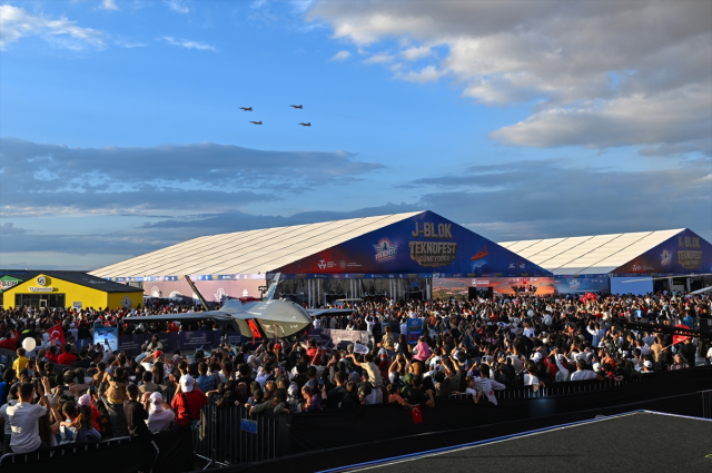 TEKNOFEST Güneydoğu'da son gün coşkusu! Türk Yıldızları son kez semaları süsleyecek