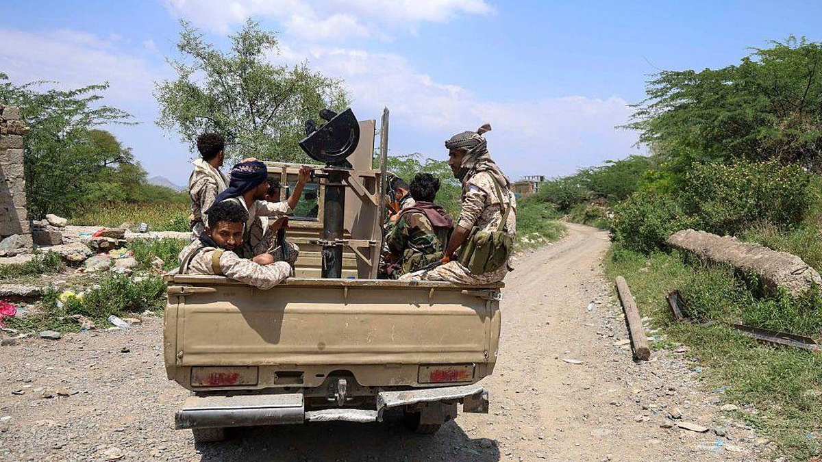 Yemen hükümeti Husilere savaş açtı: Sana\'yı geri almak için harekat başladı