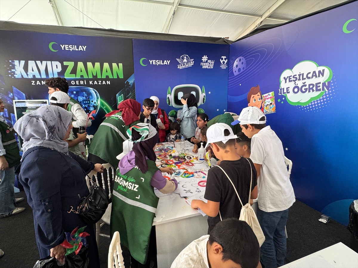 Yeşilay Şanlıurfa Şube Başkanı, TEKNOFEST\'te finalde 32 takımın yarıştığını söyledi