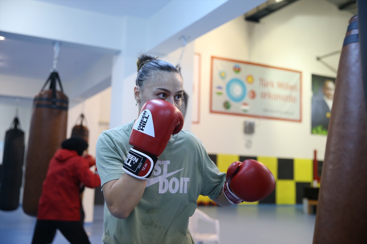 23 Yaş Altı Kadın Boks Milli Takımı Kastamonu\'da Avrupa Şampiyonası\'na hazırlanıyor