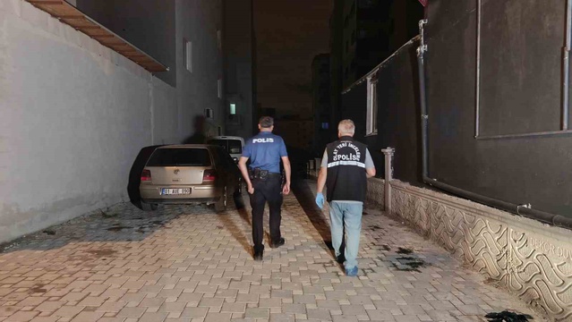 Özhan Ö.'nün Sarıçam'da 3'üncü kattan düştüğü olayda sevgilisi ve eski eşi tutuklandı