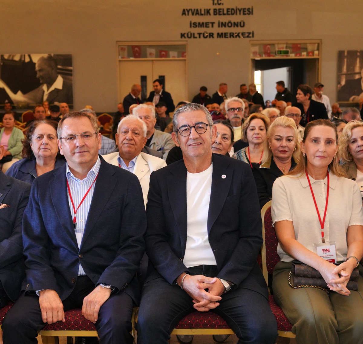 Ayvalık\'ta YENİ Parti kongresinde Hüseyin Şalmanlı ilçe başkanı seçildi