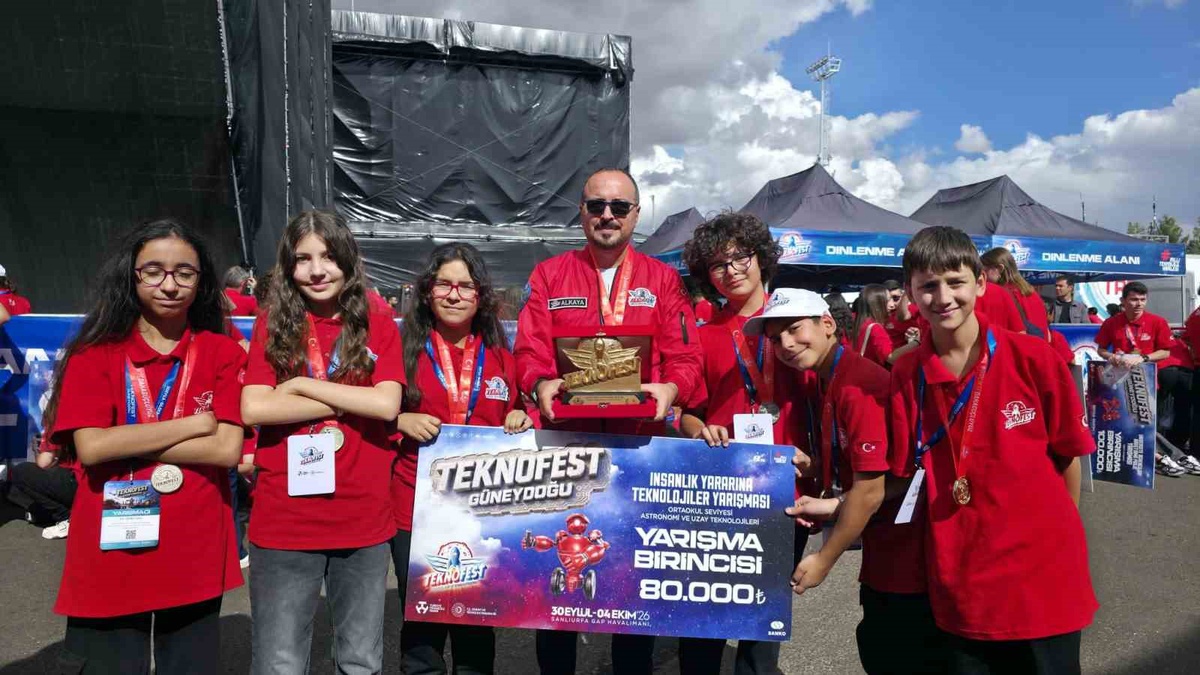 Balıkesirli öğrenciler TEKNOFEST Güneydoğu finallerinden 4 dereceyle döndü