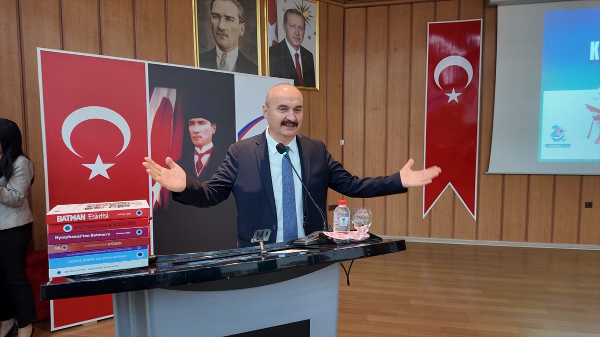 Batman Üniversitesi \'Batman Esintisi\' kitabını tanıttı, Vali Canalp Mereto\'yu anlattı