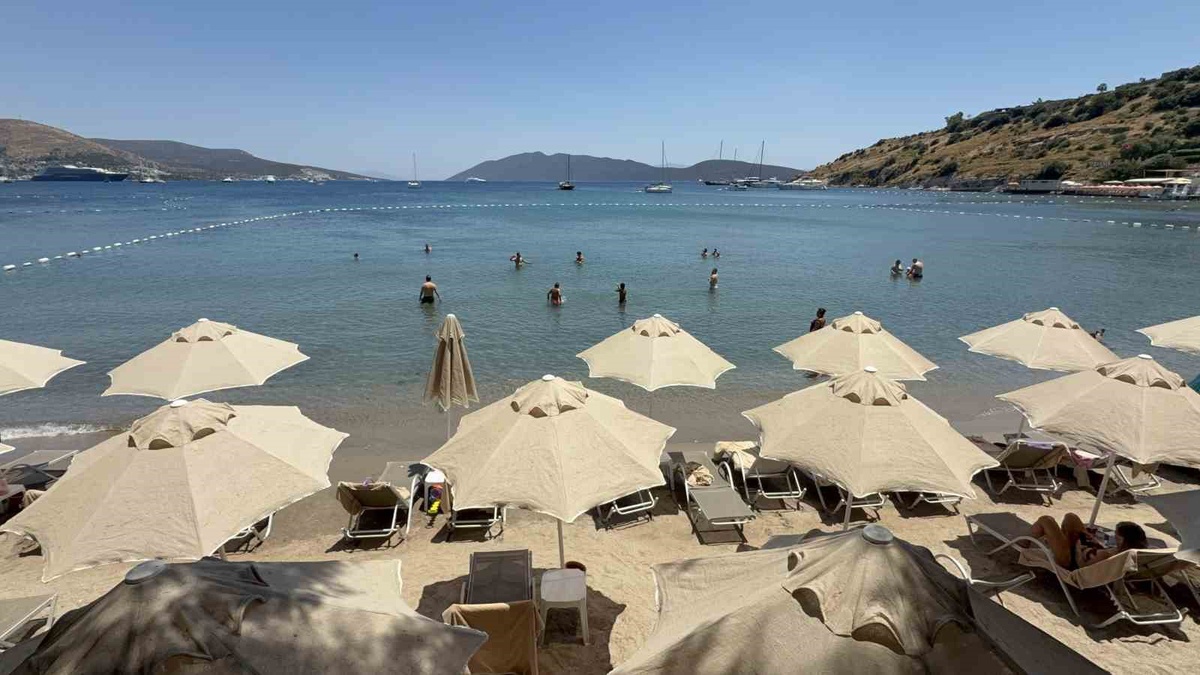 BODER Başkanı, Bodrum\'da ilk 8 ayda yabancı yolcu sayısının 867 bini aştığını söyledi