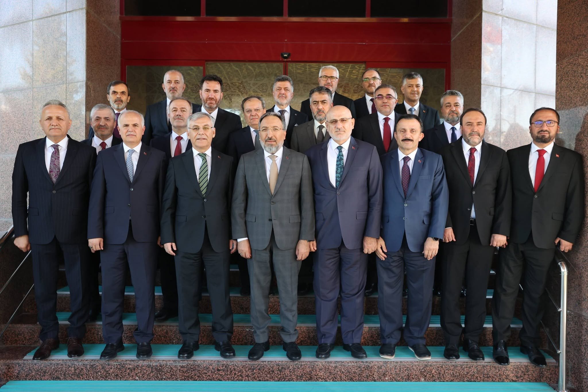 Diyanet İşleri Başkanı Arpaguş, Ağrı İl Müftüsü İlhan ile din hizmetlerini görüştü