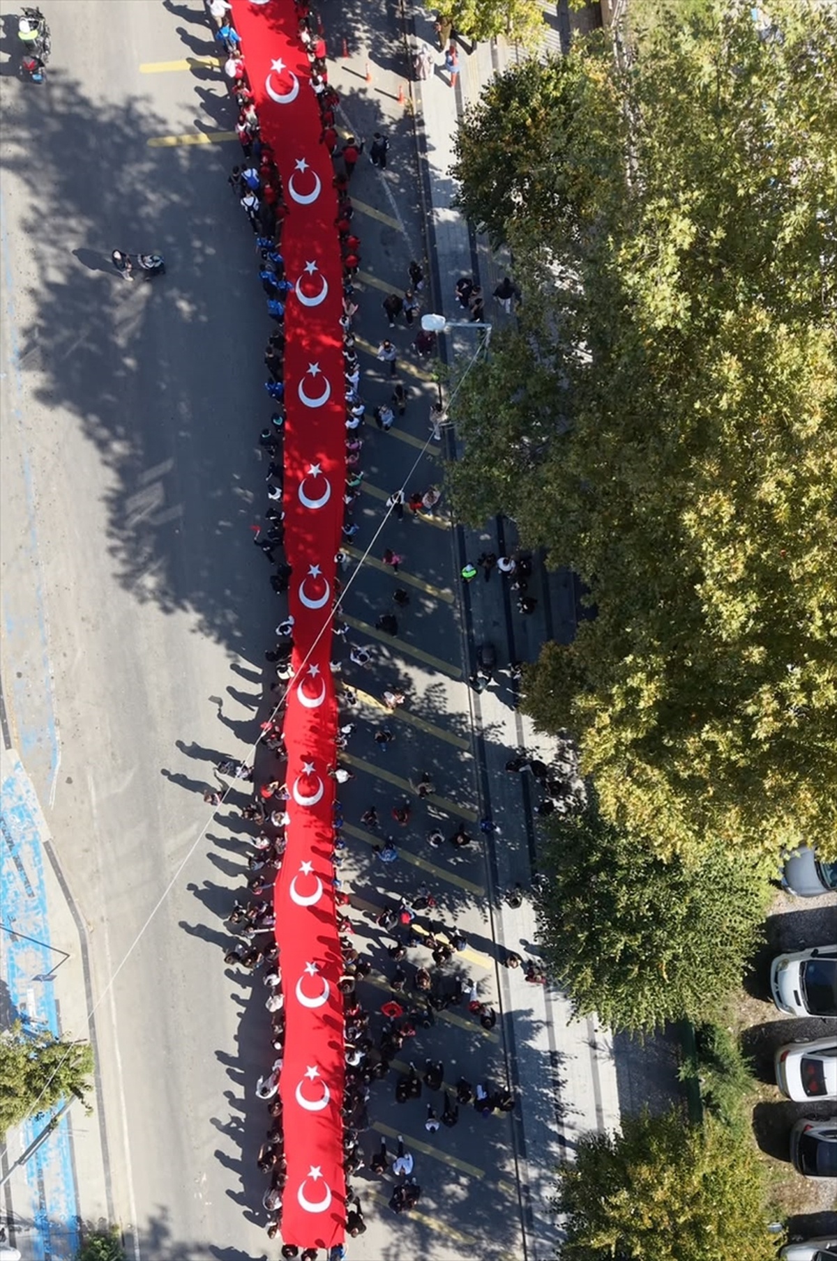 Düzce\'de Amatör Spor Haftası\'nda sporcular yürüdü, 45 bin 916 lisanslı sporcu var