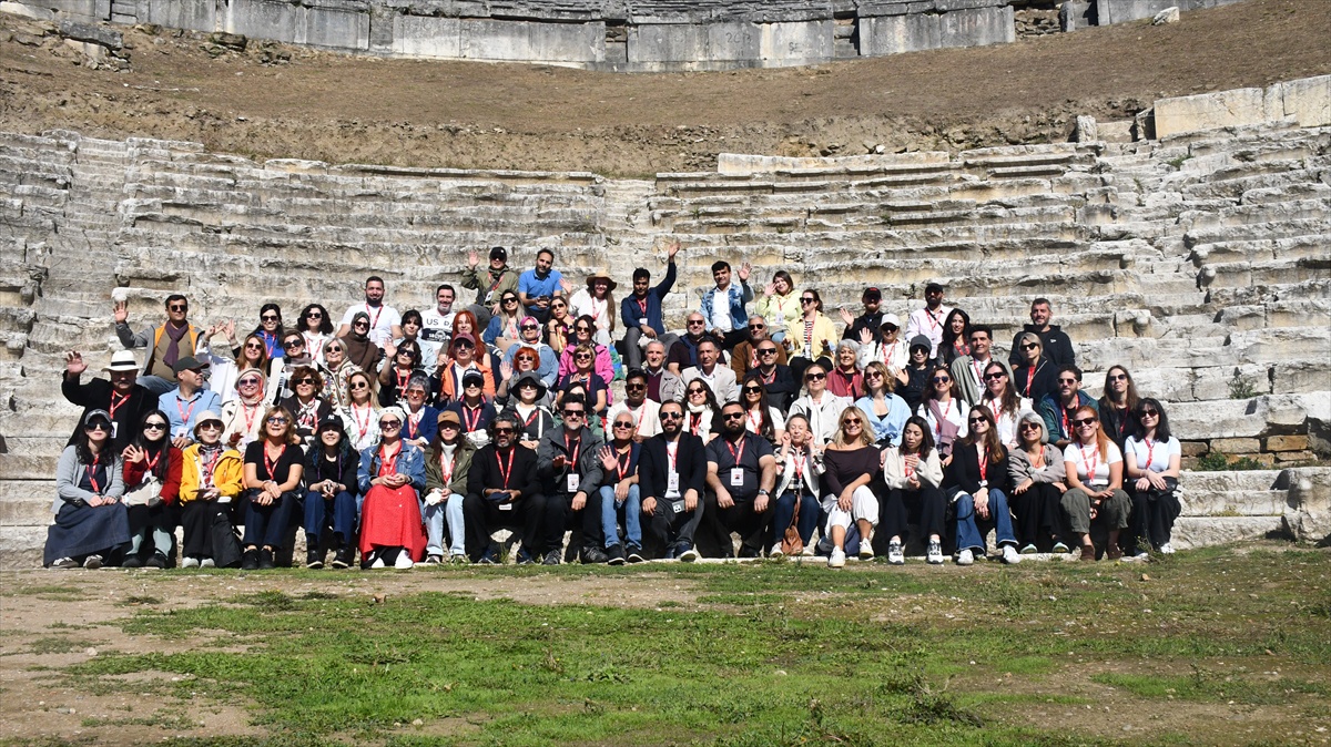 Düzce\'de 81 ressam, Akçakoca ve Prusias Ad Hypium\'u suluboyayla resmediyor