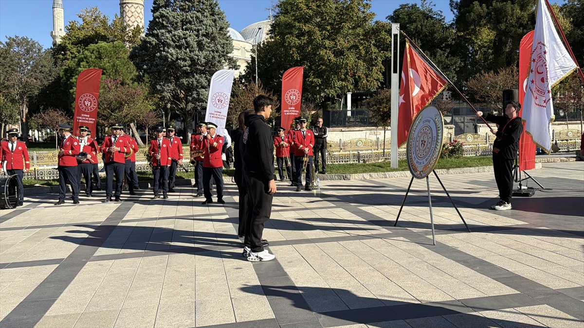 Edirne\'de Amatör Spor Haftası\'nda Bayrak, amatör sporu Türk sporunun temeli saydı