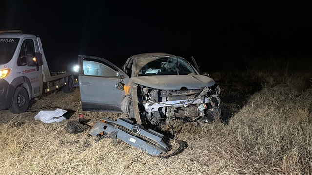 Edirne'de otomobil takla attı, 9 düzensiz göçmen yaralandı, sürücü gözaltına alındı