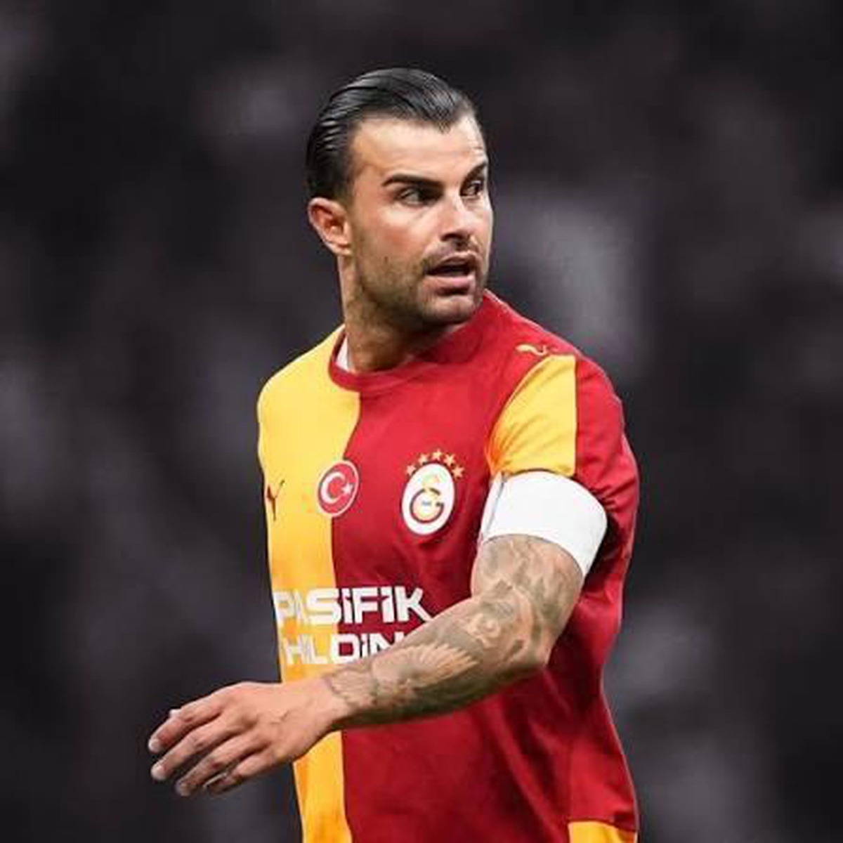 Galatasaray\'da 8 futbolcunun geleceği belirsiz!