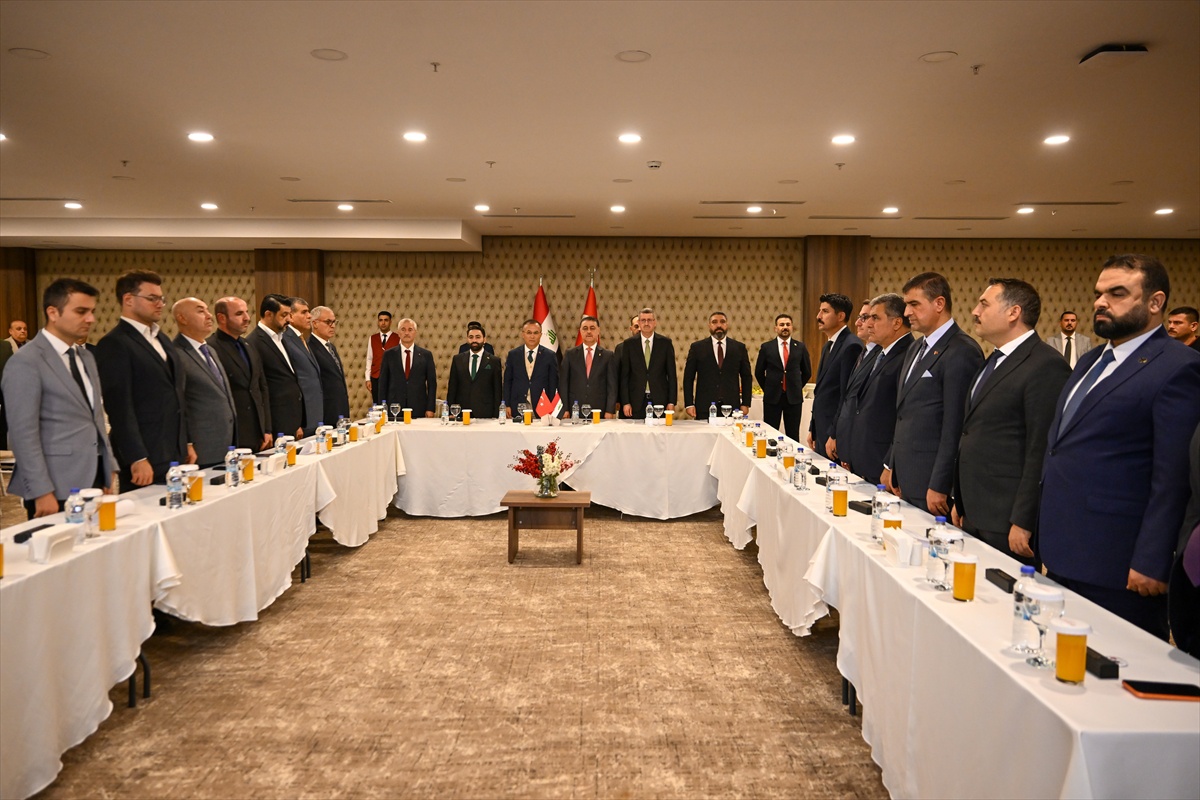 Gaziantep\'te Irak\'ın Egemenlik ve Milli Günü\'nde Vali Çeber birlik çağrısı yaptı