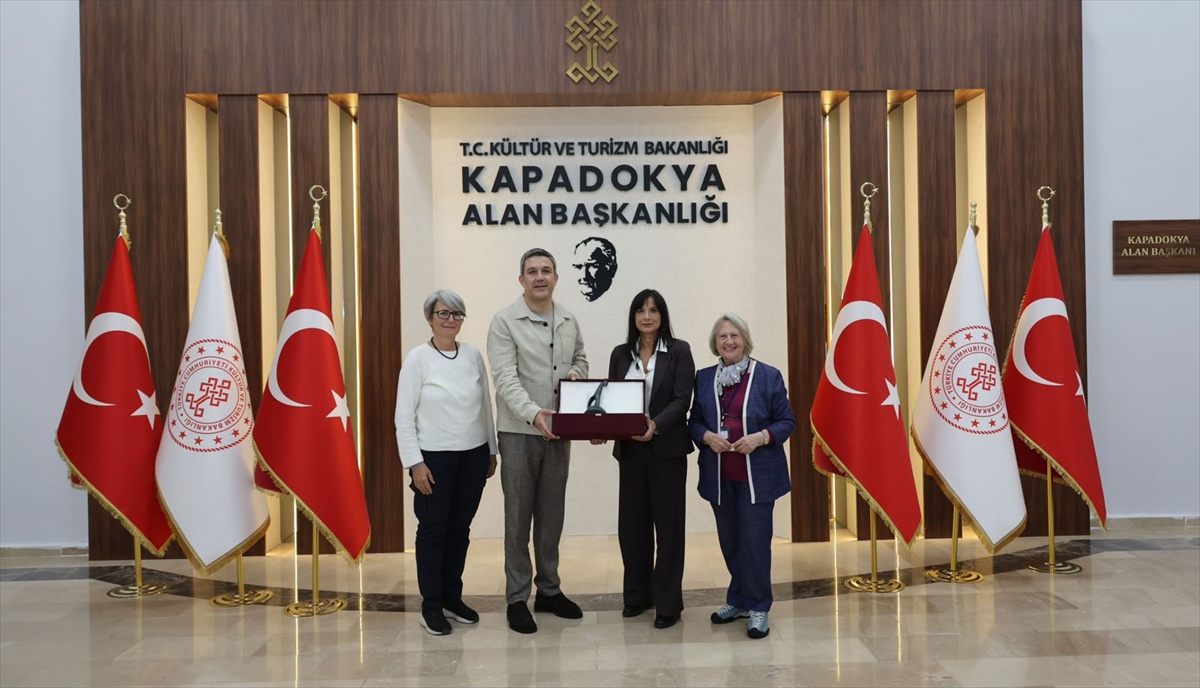 Kapadokya Alan Başkanı Aslanbay, İtalyan heyetle koruma ve restorasyonu görüştü
