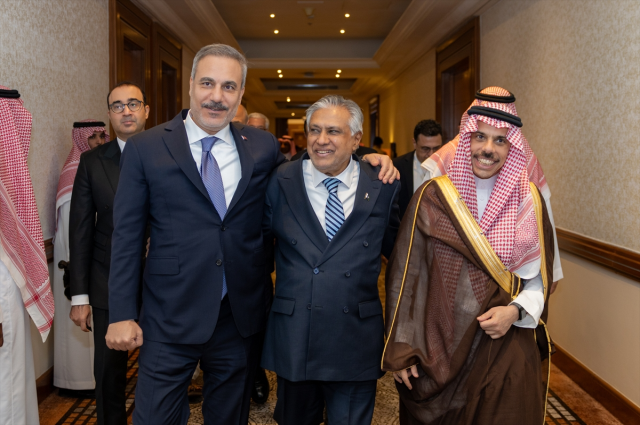 Mekke Savunma İttifakı, Riyad'da toplandı! Olağanüstü zirve sonrası ilk açıklama