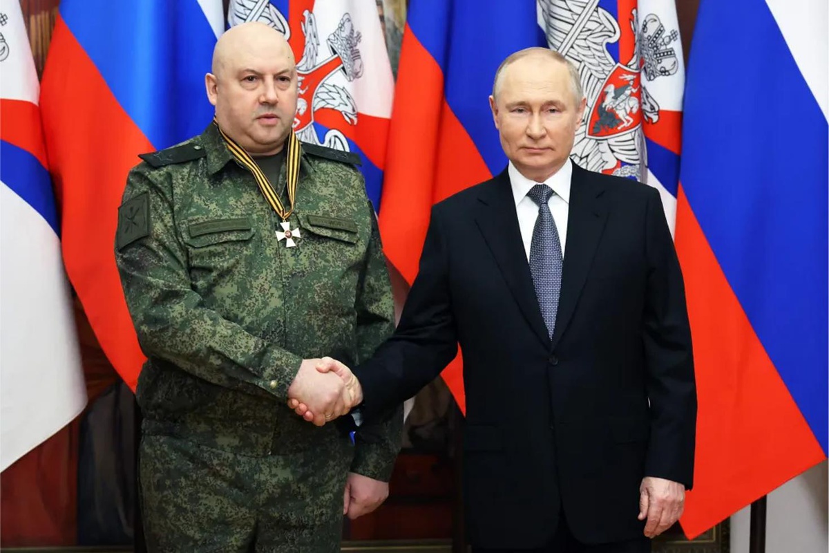 Putin\'den savaşın seyrini değiştirecek adım! "General Armageddon" geri dönüyor