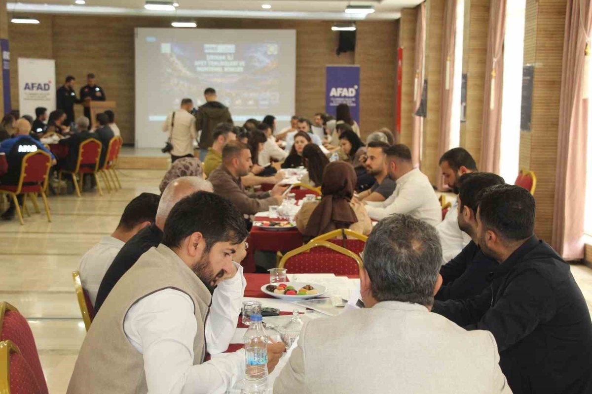 AFAD çalıştayında Şırnak\'ın 2027-2031 afet riskleri değerlendirildi