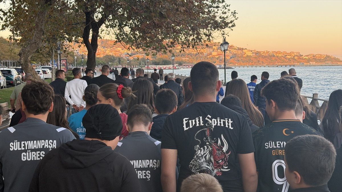 Tekirdağ\'da Amatör Spor Haftası çok sayıda sporcunun katıldığı yürüyüşle başladı