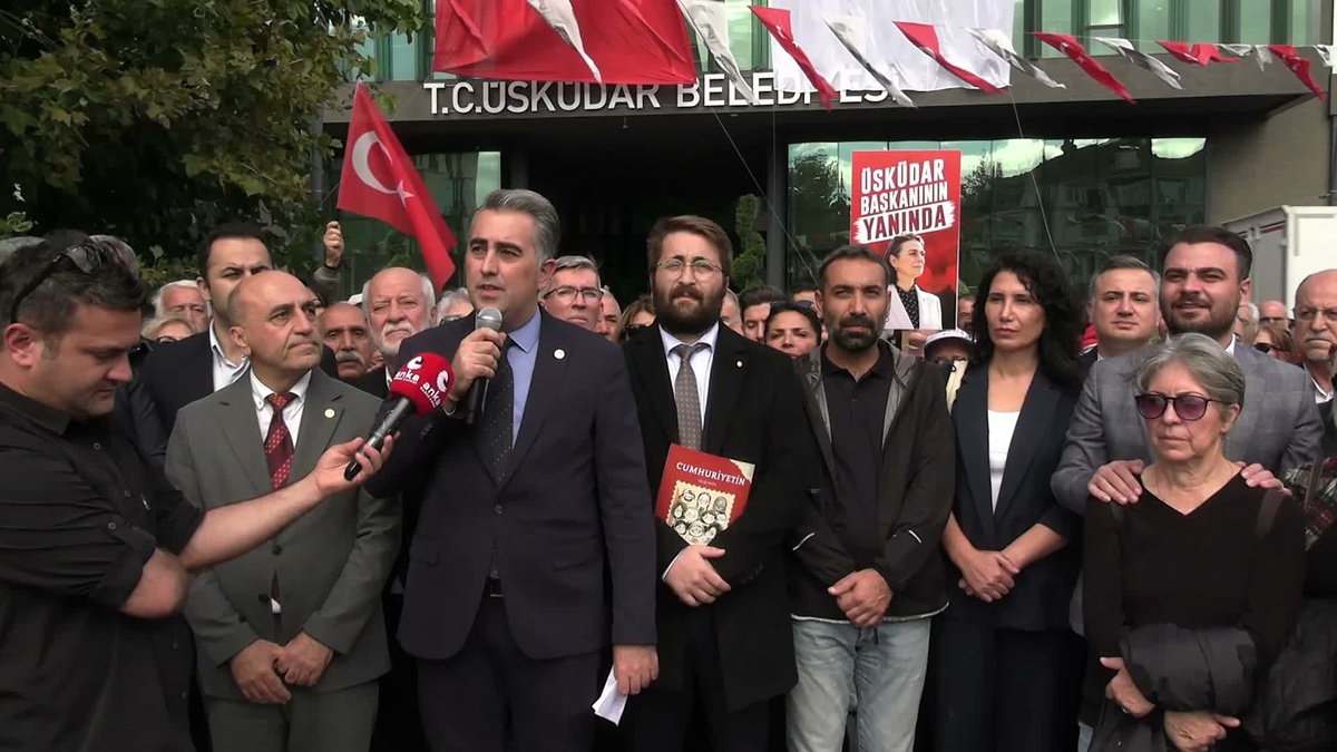 Üsküdar Belediyesi\'nde cuma günü 28 işçi daha işten çıkarıldı, toplam 57 oldu