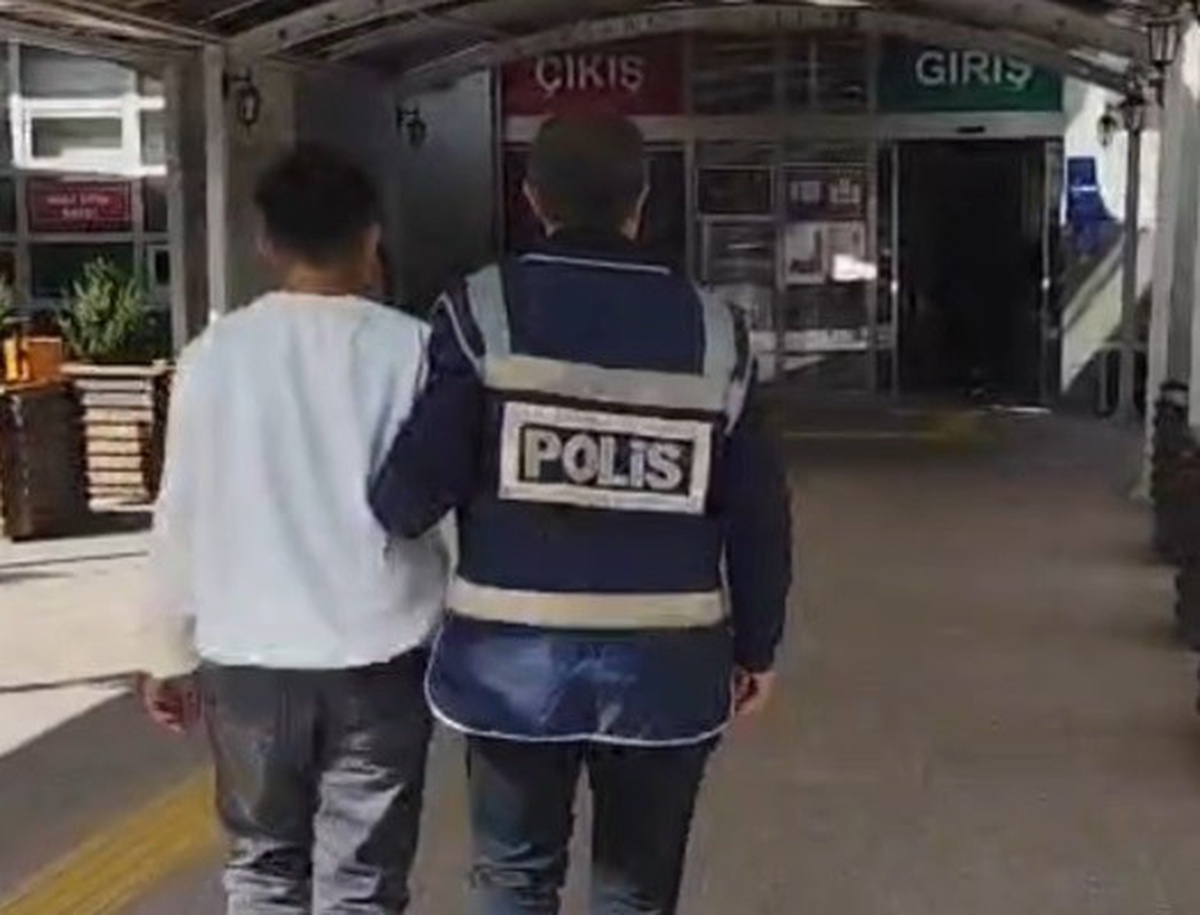 Aksaray\'da iş yeri hırsızlığı şüphelisi kamera kayıtlarıyla yakalanıp tutuklandı