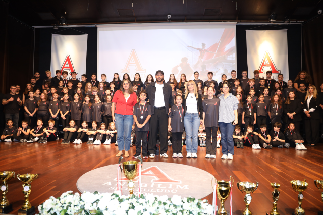 ANABİLİM SPOR KULÜBÜ YENİ SEZONU YILDIZLARLA AÇIYOR