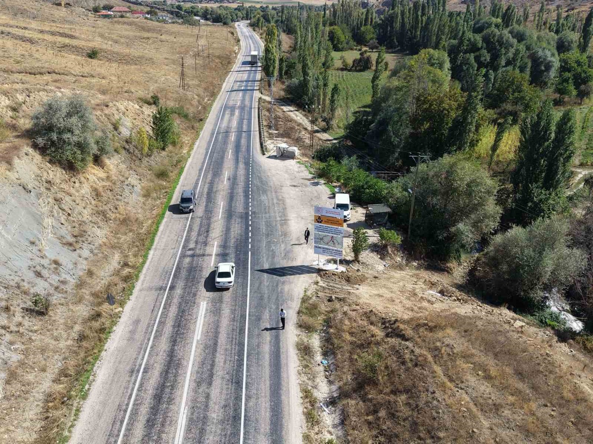 Ankara Haymana-Polatlı yolu için bölünmüş yol ölçümü başladı, yapım 2027\'de planlanıyor