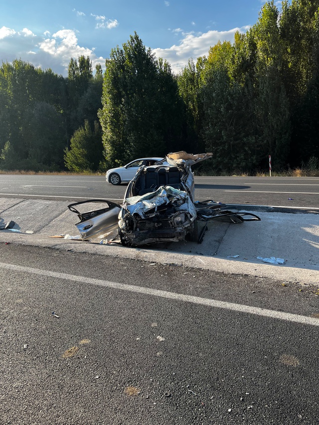 Ankara'da feci kaza! Takla atan otomobil karşı şeride uçtu: 2 ölü
