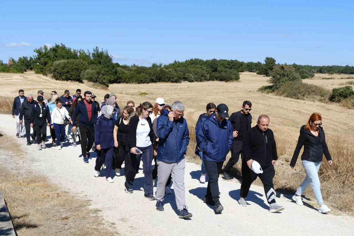 Eceabat\'ta 12 kilometrelik Zığındere yürüyüşünde Çanakkale Muharebeleri anıldı