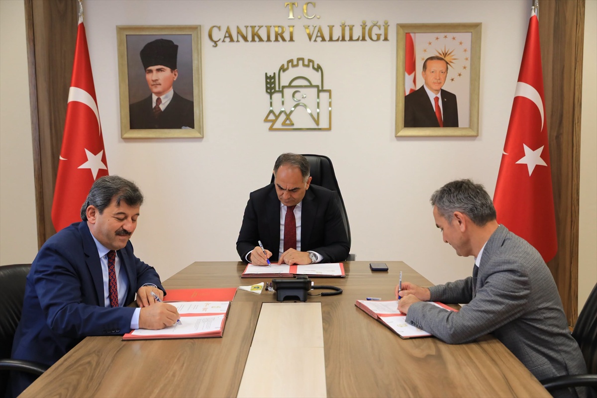Çankırı\'da ilkokul birinci sınıflara yüzme, 9. sınıflara kayak eğitimi verilecek