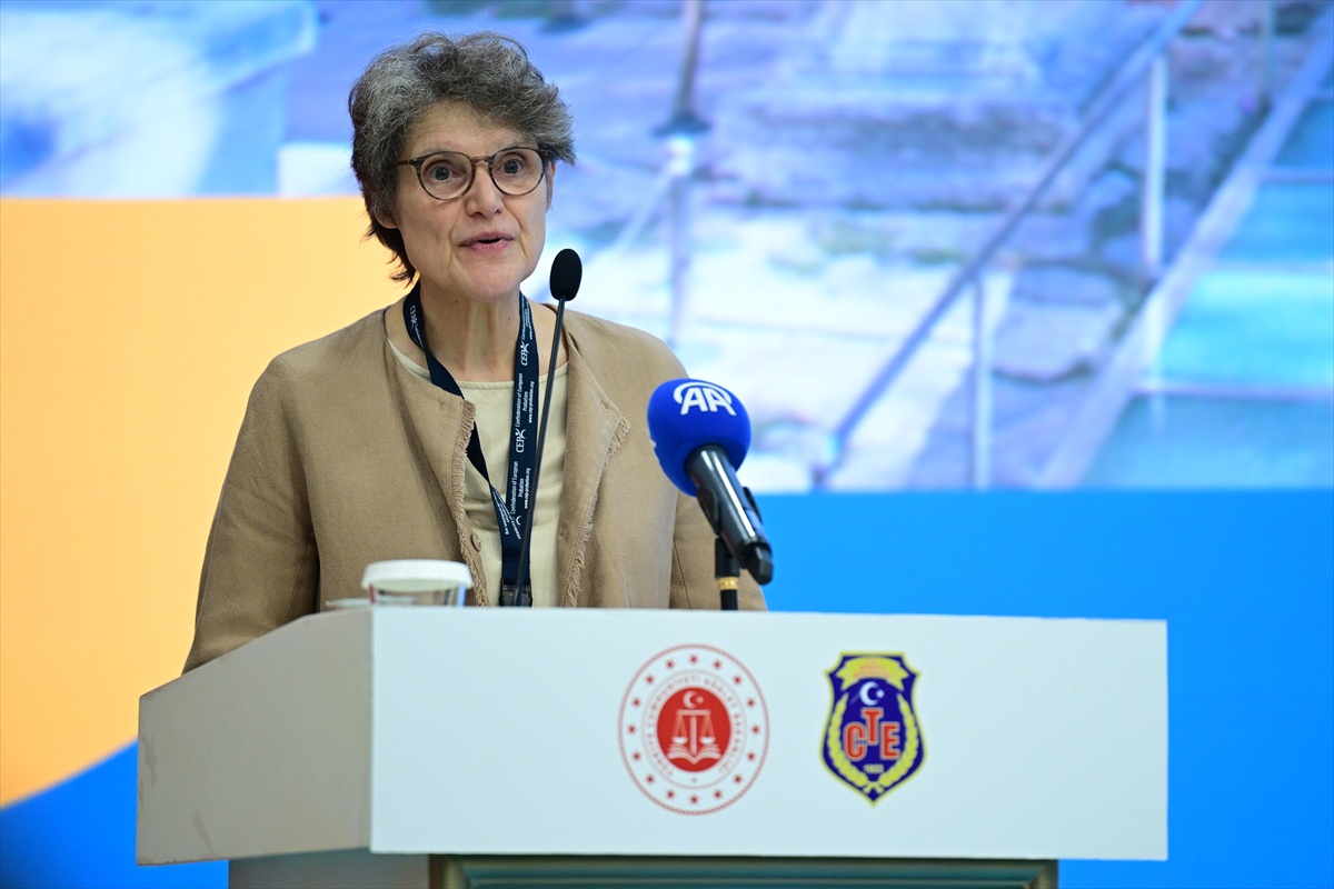 Antalya\'da 32 ülkeden 400 kişinin katıldığı 14. Elektronik İzleme Konferansı başladı