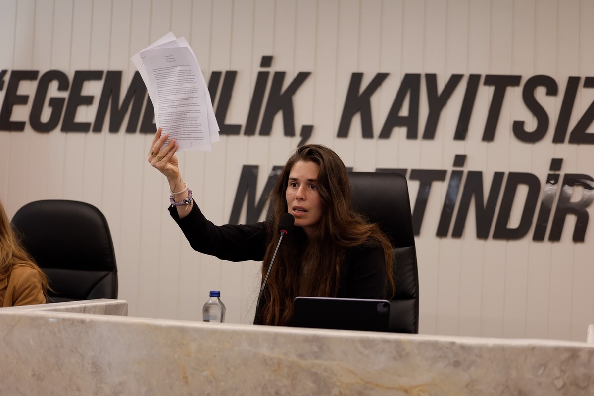 Çeşme Belediye Başkanı Denizli, Çeşme Projesi\'ne siyasi ayrım yapmadan destek verecek