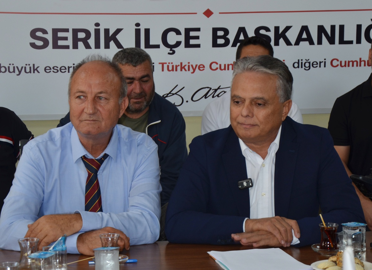 CHP\'li Ümit Uysal, Kılıçdaroğlu aday olmazsa 2027 CHP kurultayında aday olacağını söyledi