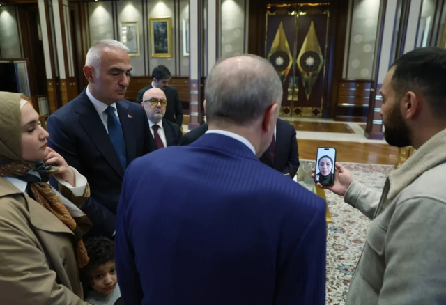 Cumhurbaşkanı Erdoğan, Filistinli Hind Rajab’ın ailesini kabul etti
