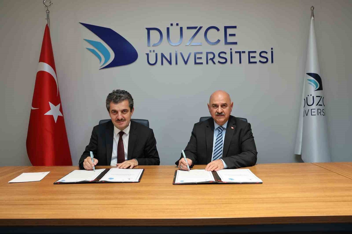 Düzce Üniversitesi ile İl Müftülüğü eğitim ve din hizmetleri için protokol imzaladı