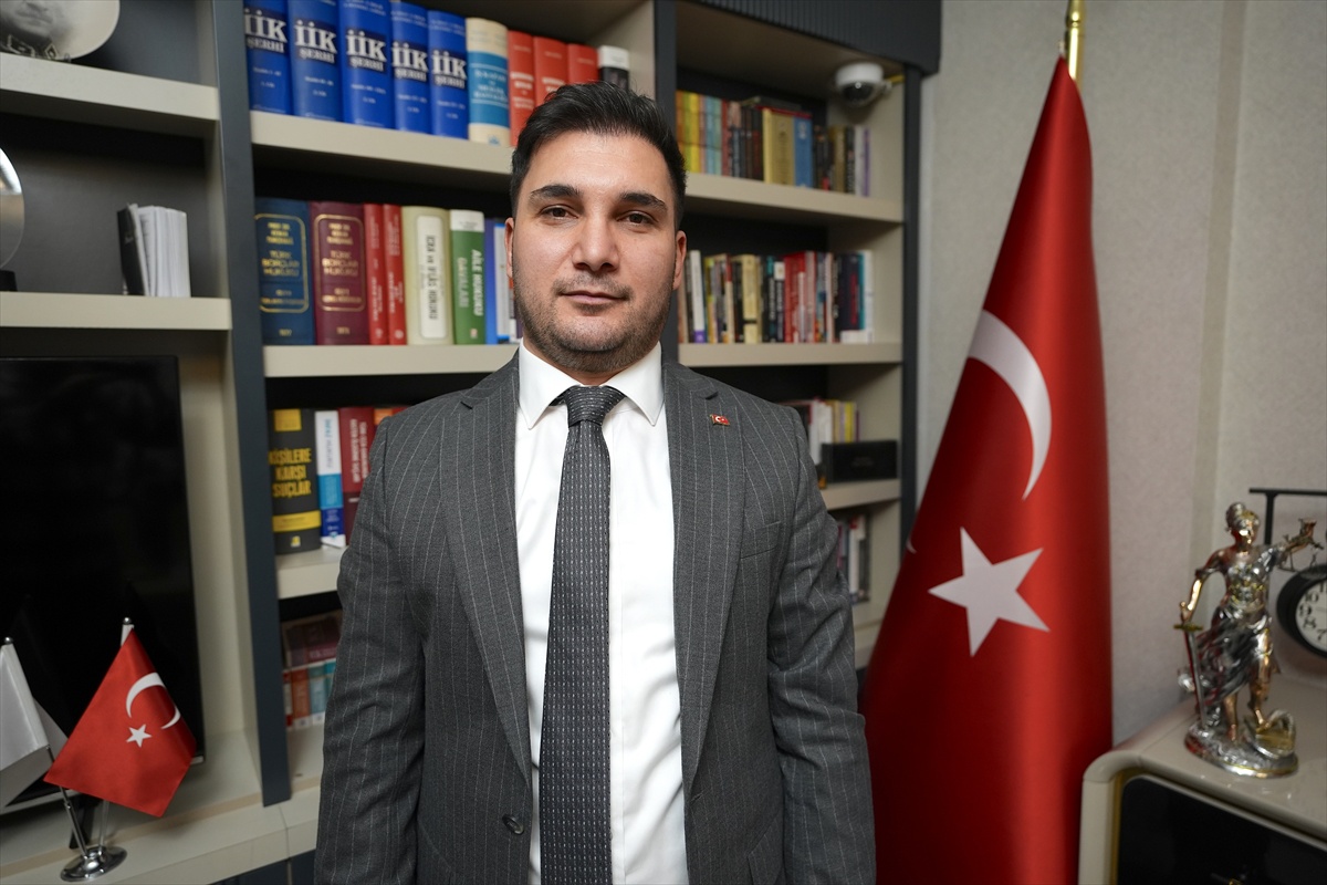 Erzurum\'da sigorta şirketi ekibi, müşterinin dolandırıcılara para göndermesini önledi