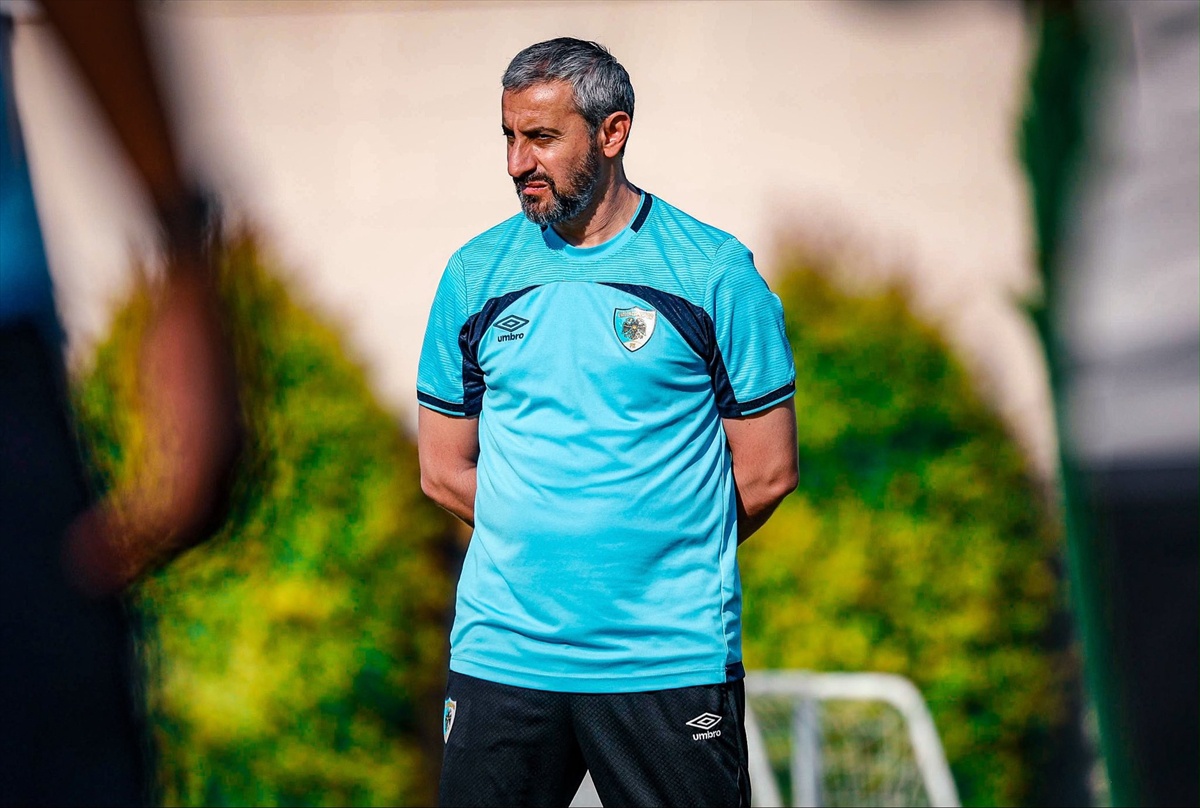 Erzurumspor FK, Belek\'te Serkan Özbalta yönetiminde taktik çalıştı