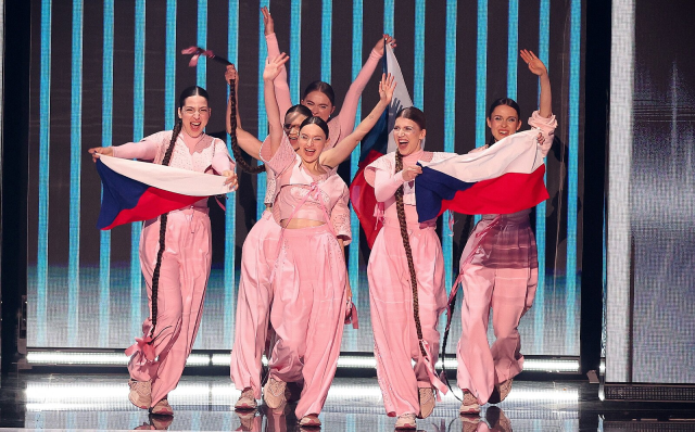 Eurovision'da sürpriz ayrılık! Çekya yarışmadan çekildi