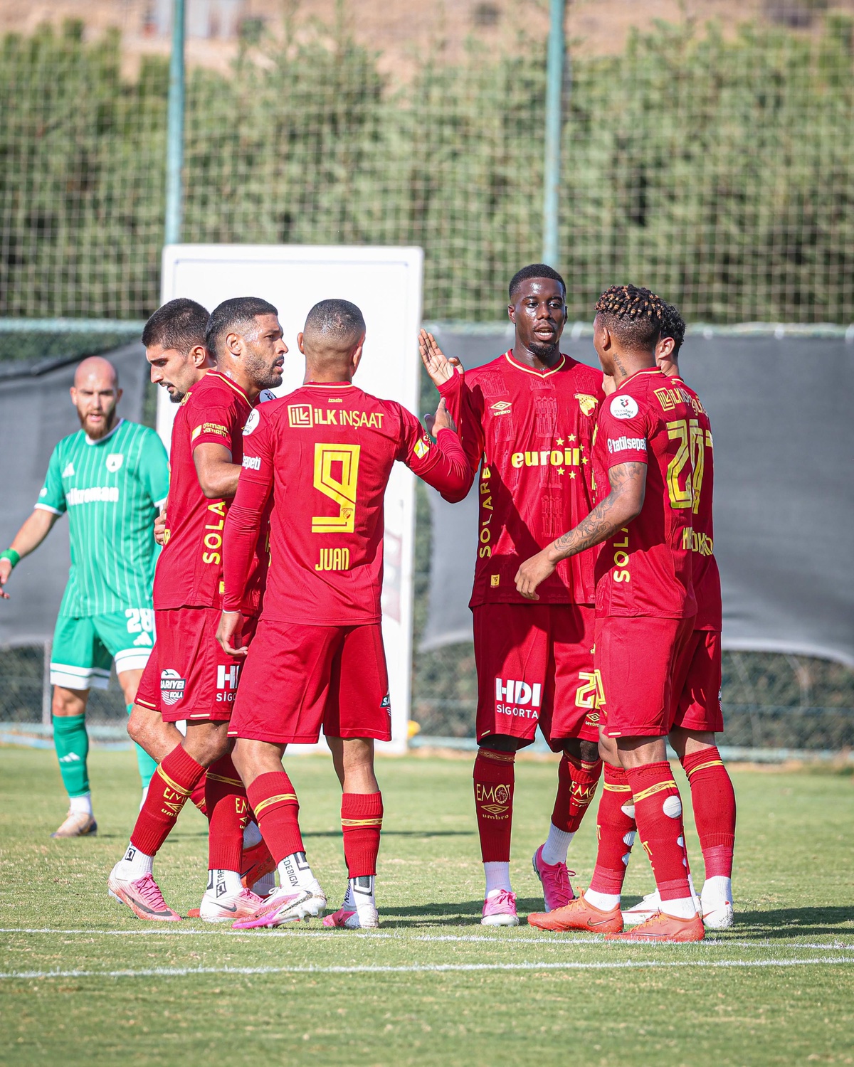 Göztepe, Vanspor ile 1-1 kalıp Muğlaspor'u 3-0 yenerek Eyüpspor'a hazırlanıyor