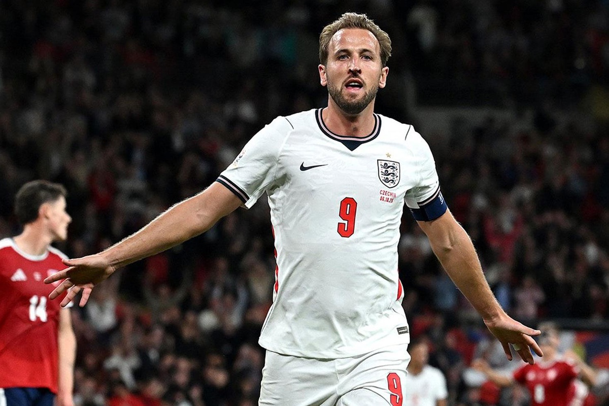 Kane yıldızlaştı, İngiltere Çekya\'yı 3 golle devirdi
