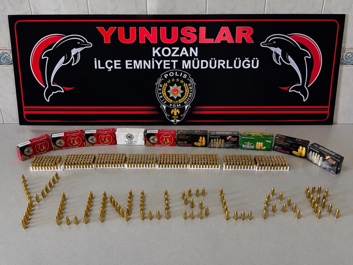 Kozan\'da 9 şüpheli tutuklandı, 504 tabanca fişeği ve uyuşturucu ele geçirildi