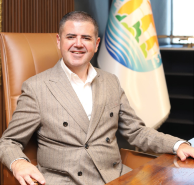 Mersin Büyükşehir Belediye Başkanı Vahap Seçer tutuklandı