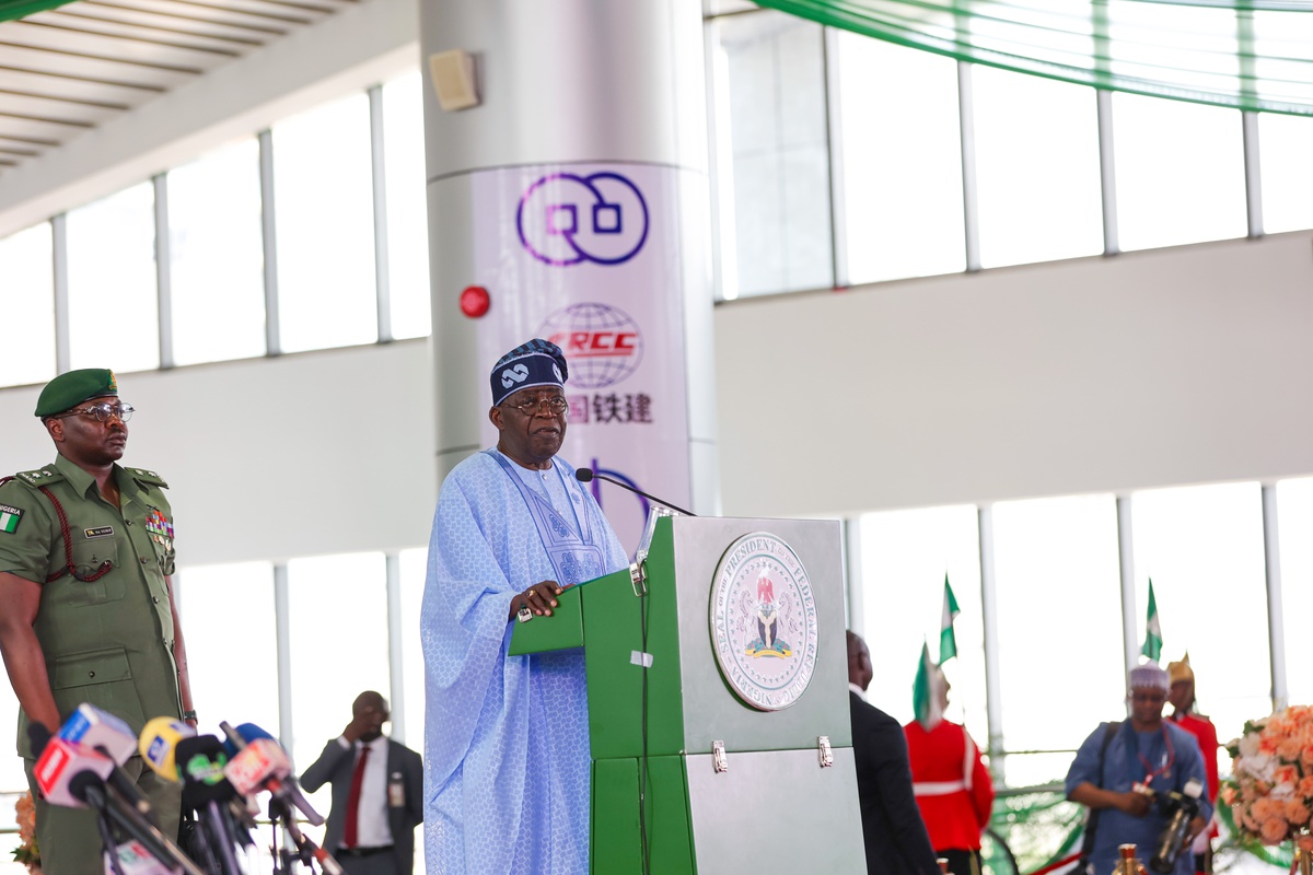 Tinubu, Ondo eyaleti Igbokoda\'da düşen askeri uçakta 32 kişinin öldüğünü doğruladı