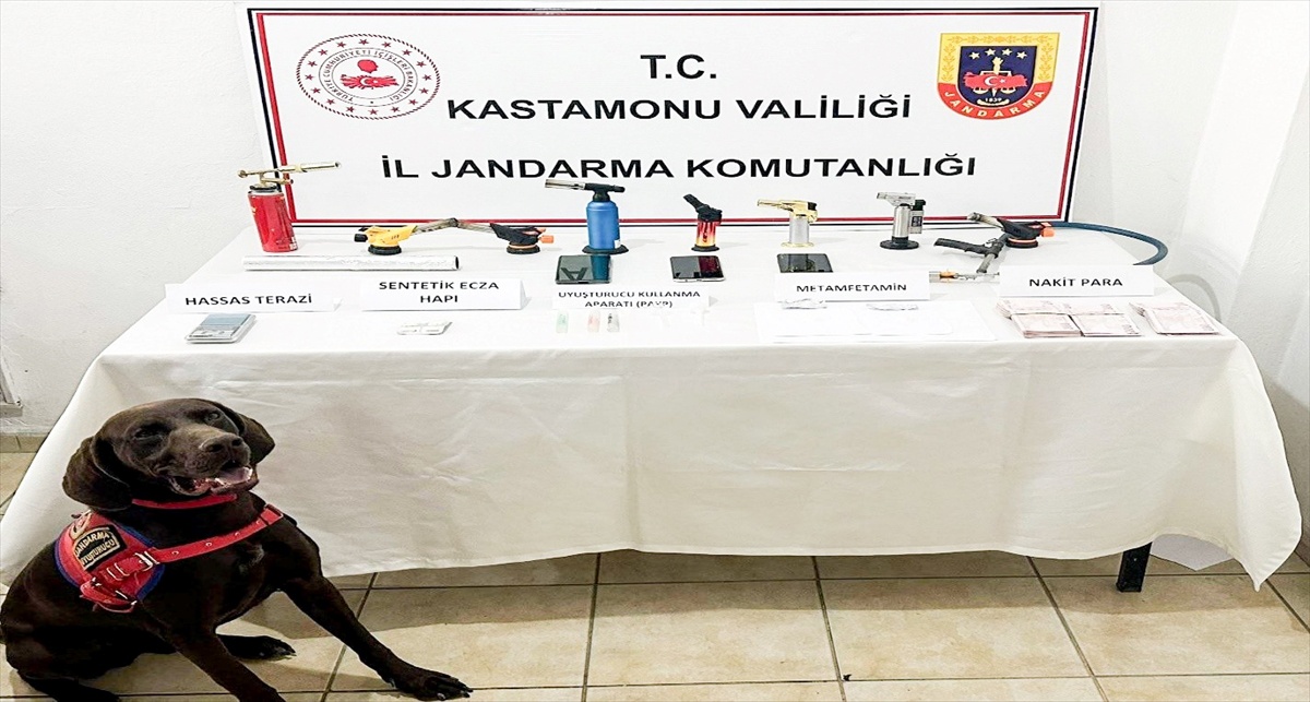 Kastamonu\'da uyuşturucu operasyonunda 5 şüpheli gözaltına alındı, 1\'i tutuklandı