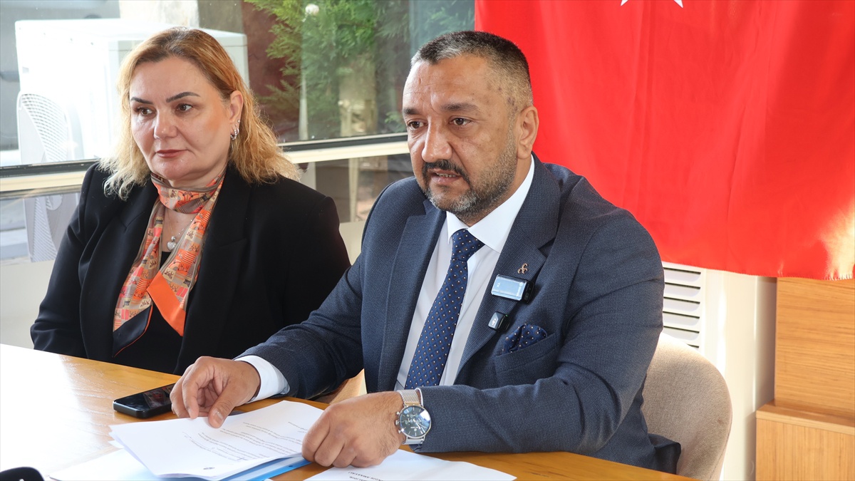MHP Amasya İl Başkanı Sakızcı, 18 liralık ekmeğe halk ekmek kurulmasını istedi