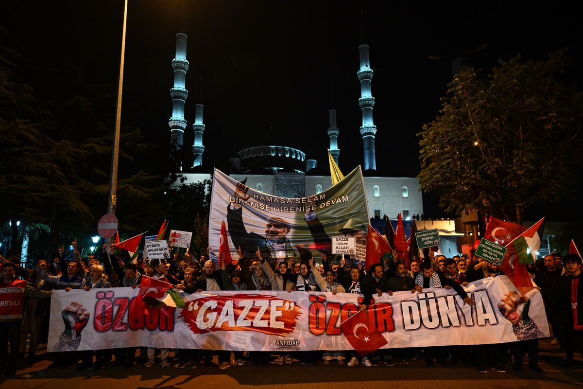 Ankara\'da binlerce kişi, İsrail\'i Özgür Filistin Yürüyüşü\'nde protesto etti