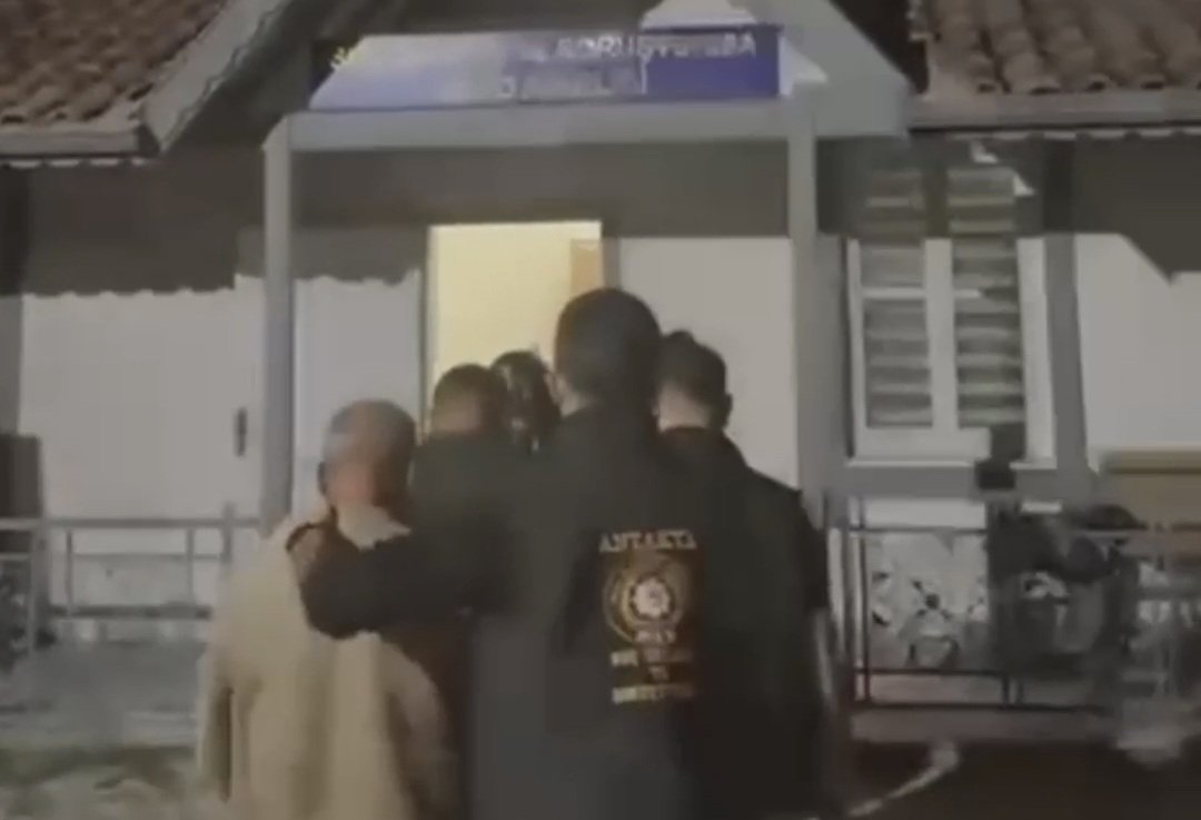 <a class='keyword-sd' href='/hatay/' title='Hatay'>Hatay</a>'da evlilik vaadiyle 170 bin TL'lik altın dolandırıcılığında zanlılar yakalandı