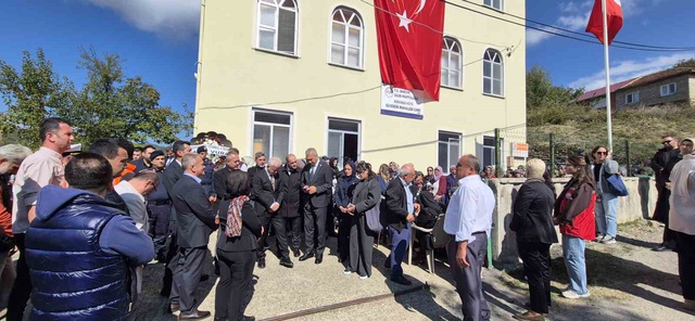 Okuldaki saldırının ardından acı veda! Eslem Sare son yolculuğuna uğurlandı