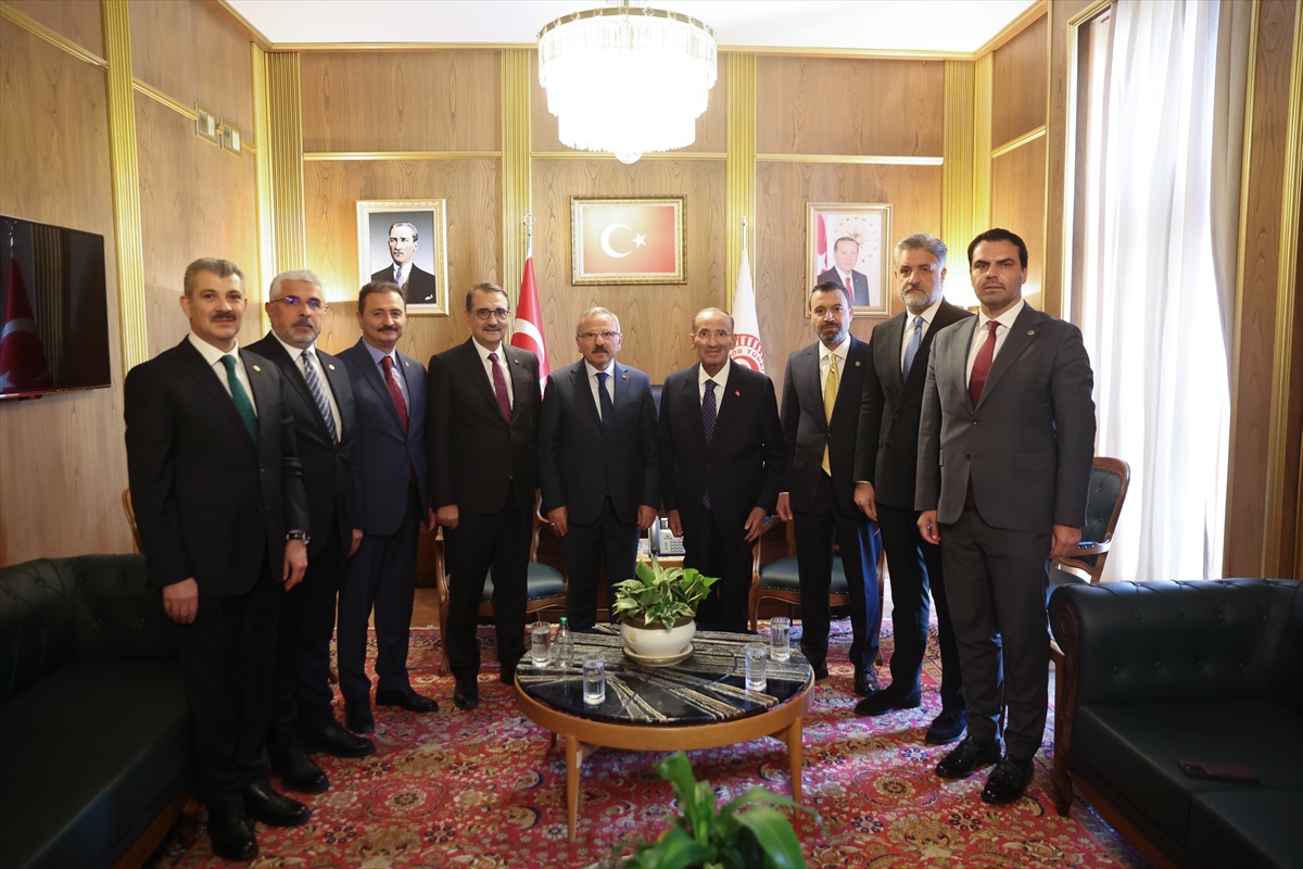 Sağlık gerekçesiyle Bozdağ\'ın TBMM Başkanvekilliğini Yusuf Beyazıt devraldı