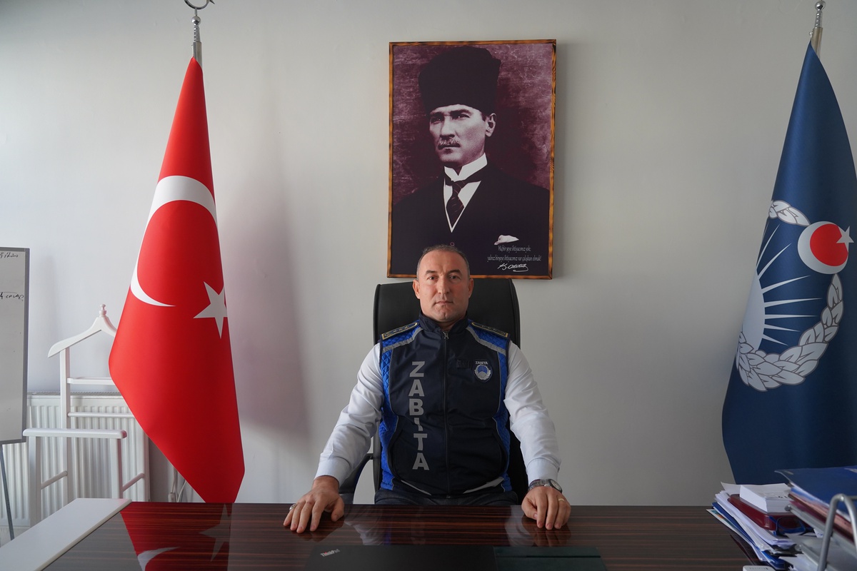 Bilecik zabıtası, tur otobüsü görevlilerine çevre uyarısı yaptı, ceza kesmedi