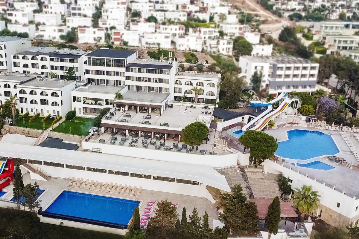 Bodrum\'un ünlü oteli konkordato ilan etti! Mahkemeden 3 aylık karar
