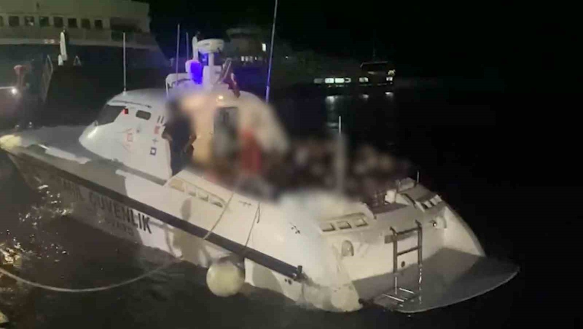 Çanakkale merkezli göçmen kaçakçılığı operasyonunda 20 şüpheliden 15\'i tutuklandı